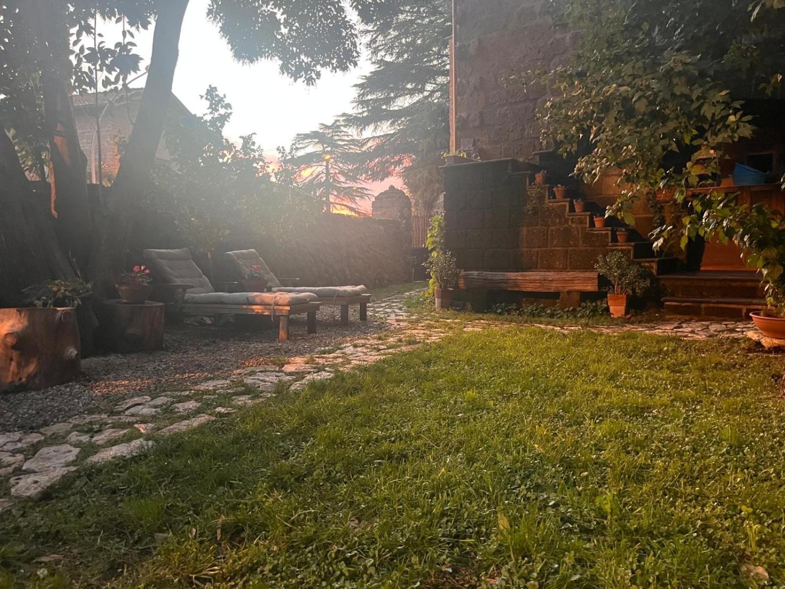 B&B Etruscan Garden Sutri Exterior photo
